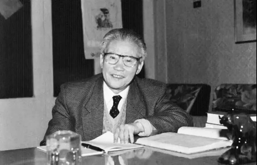 巨星隕落！中國(guó)核潛艇首任總師彭士祿逝世